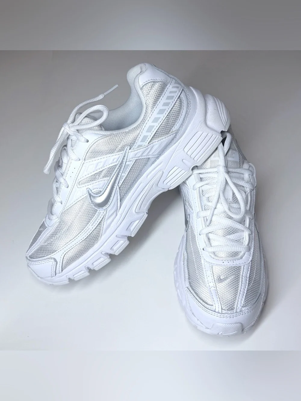 Nike Women's Initiator Athletic Shoes 'Tripe White' Size- 9